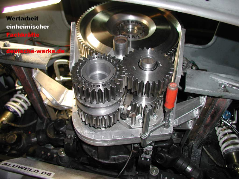Illustration for article titled Awesome, Defined: The 10-Liter, Radial-Engined Goggomobil